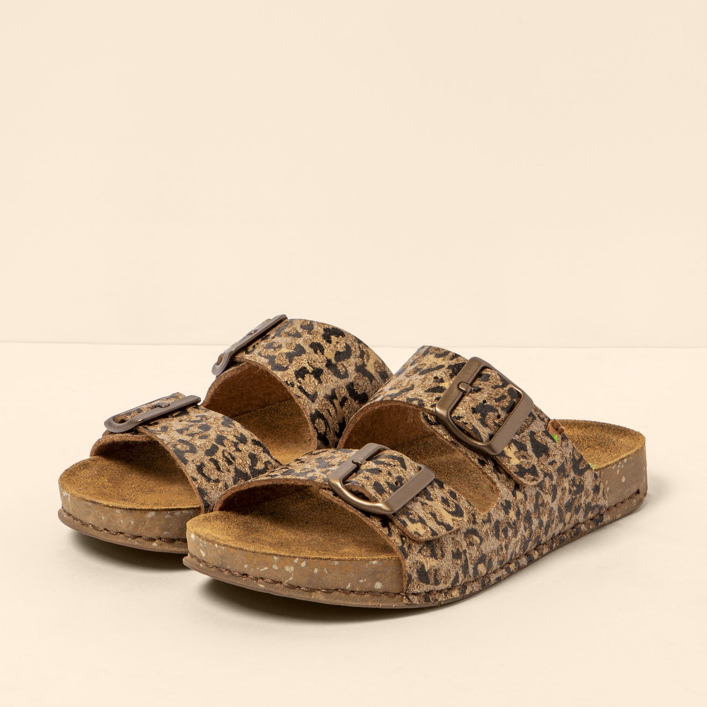 gid://shopify/Product/15700077609292_2