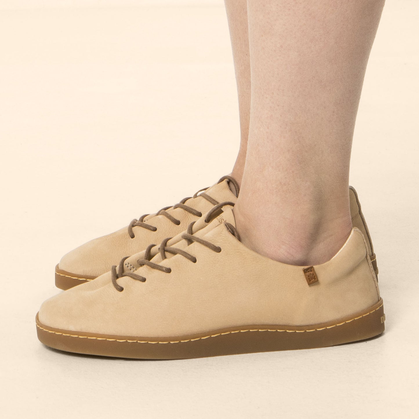 gid://shopify/Product/15700630208844_1