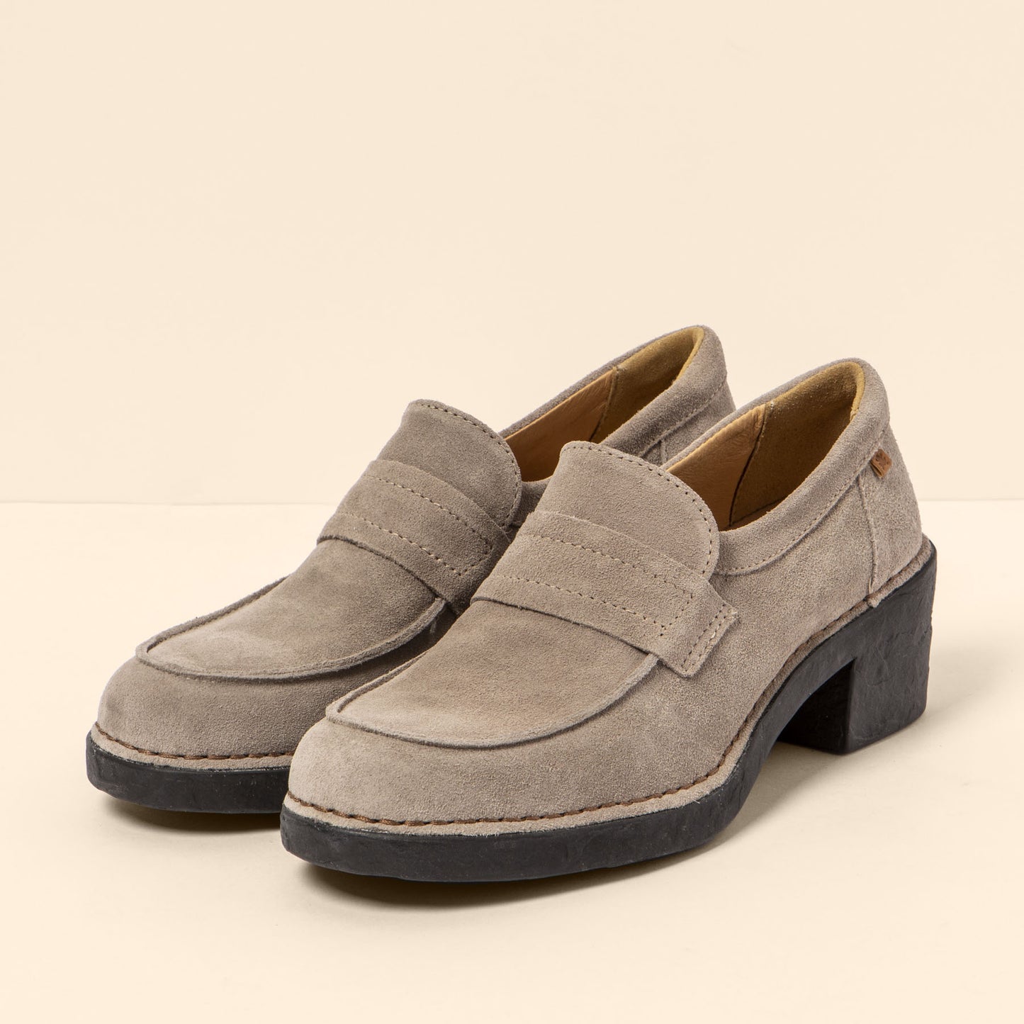 gid://shopify/Product/15700049068364_2