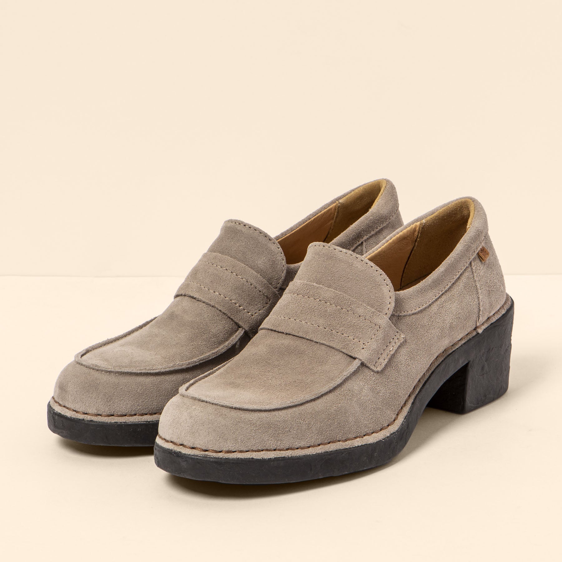gid://shopify/Product/15700049068364_2