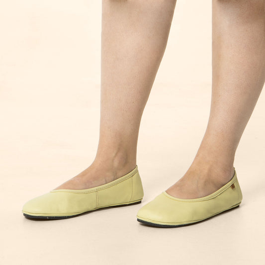 gid://shopify/Product/15700543897932_2