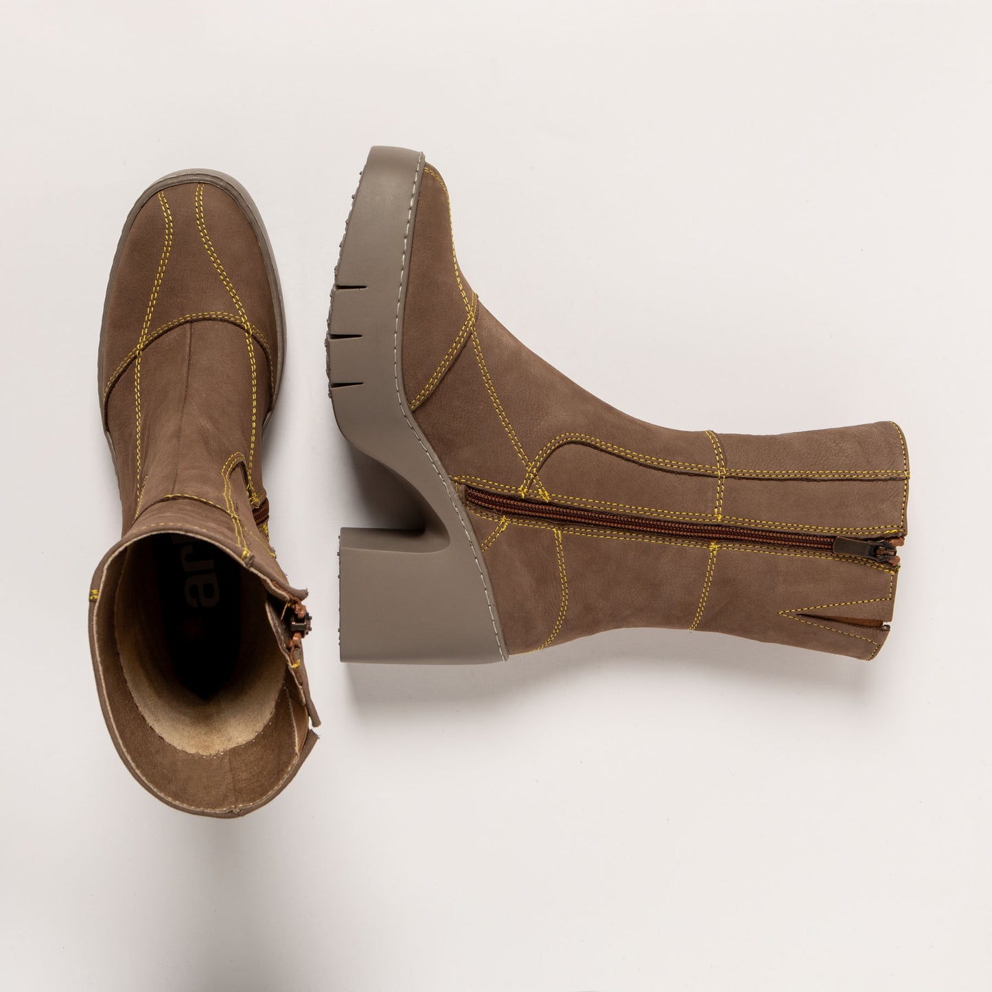 gid://shopify/Product/15694149714252_4