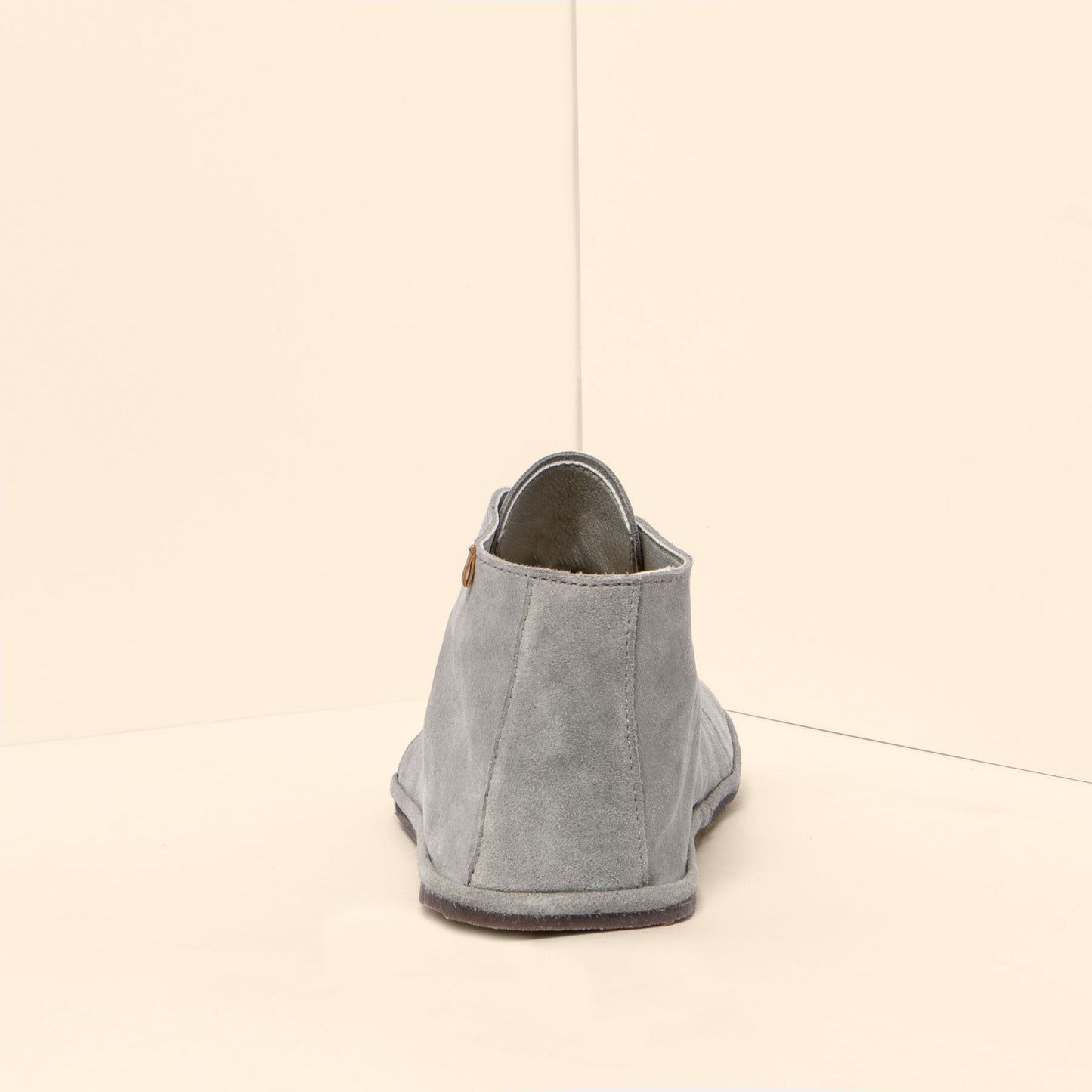 gid://shopify/Product/15700407615820_5