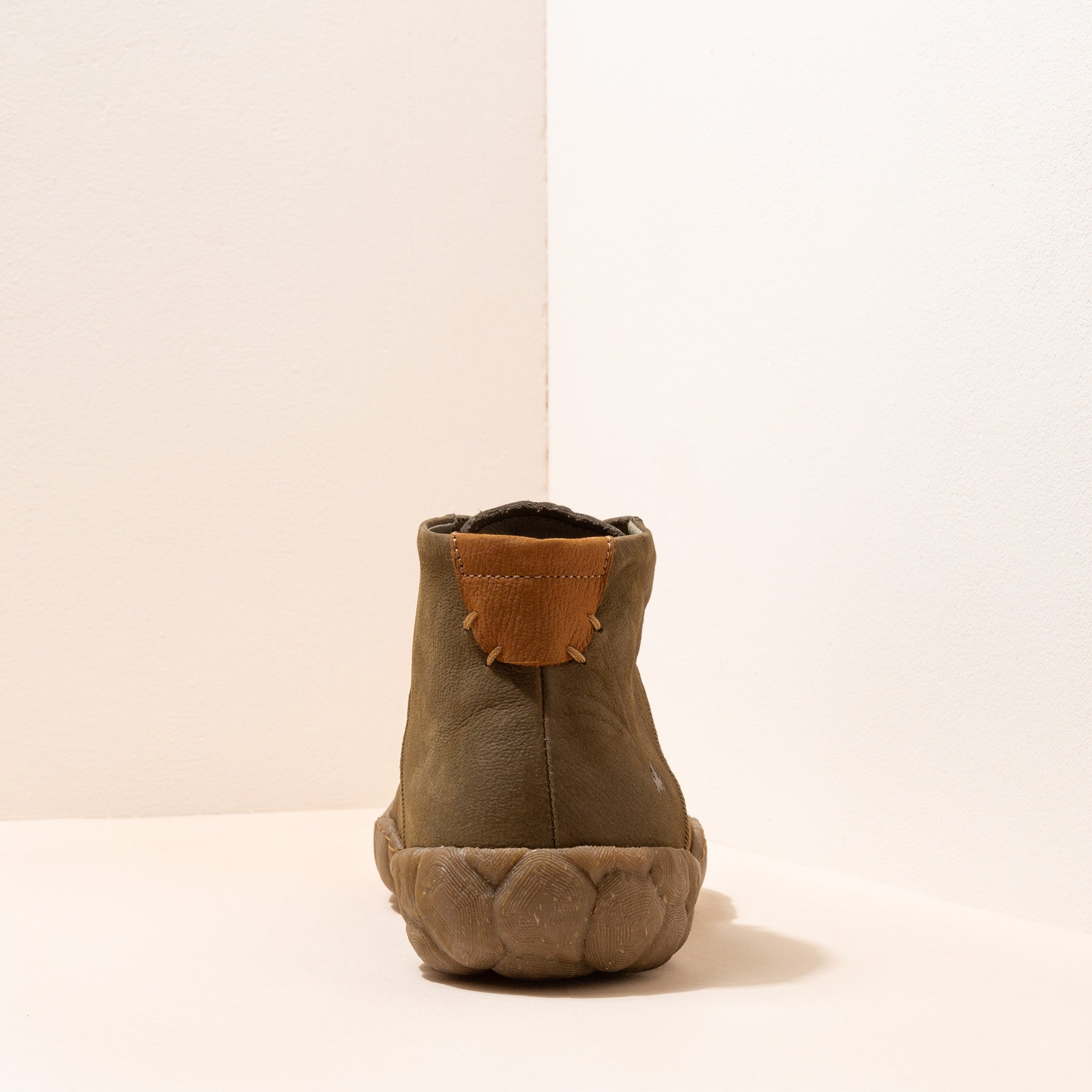 gid://shopify/Product/15791429976396_8