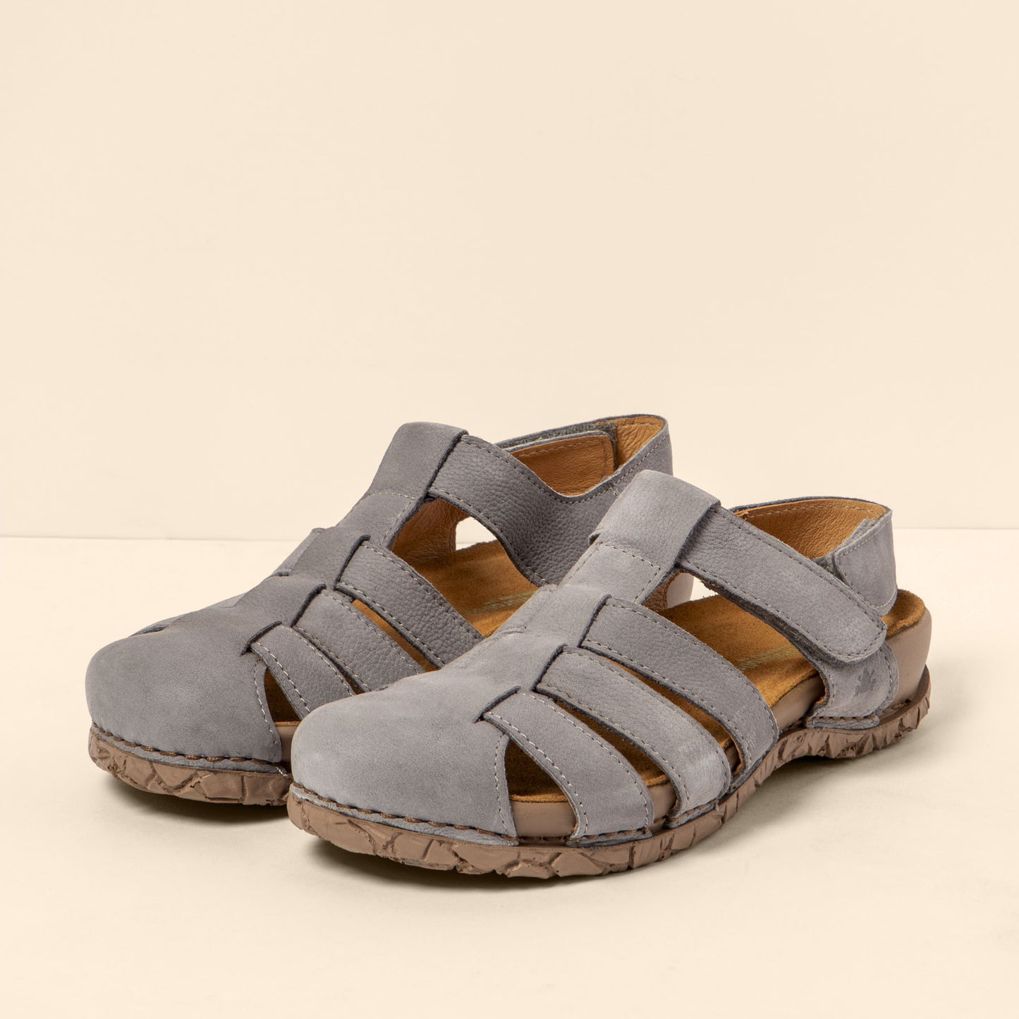 gid://shopify/Product/15700576567628_2