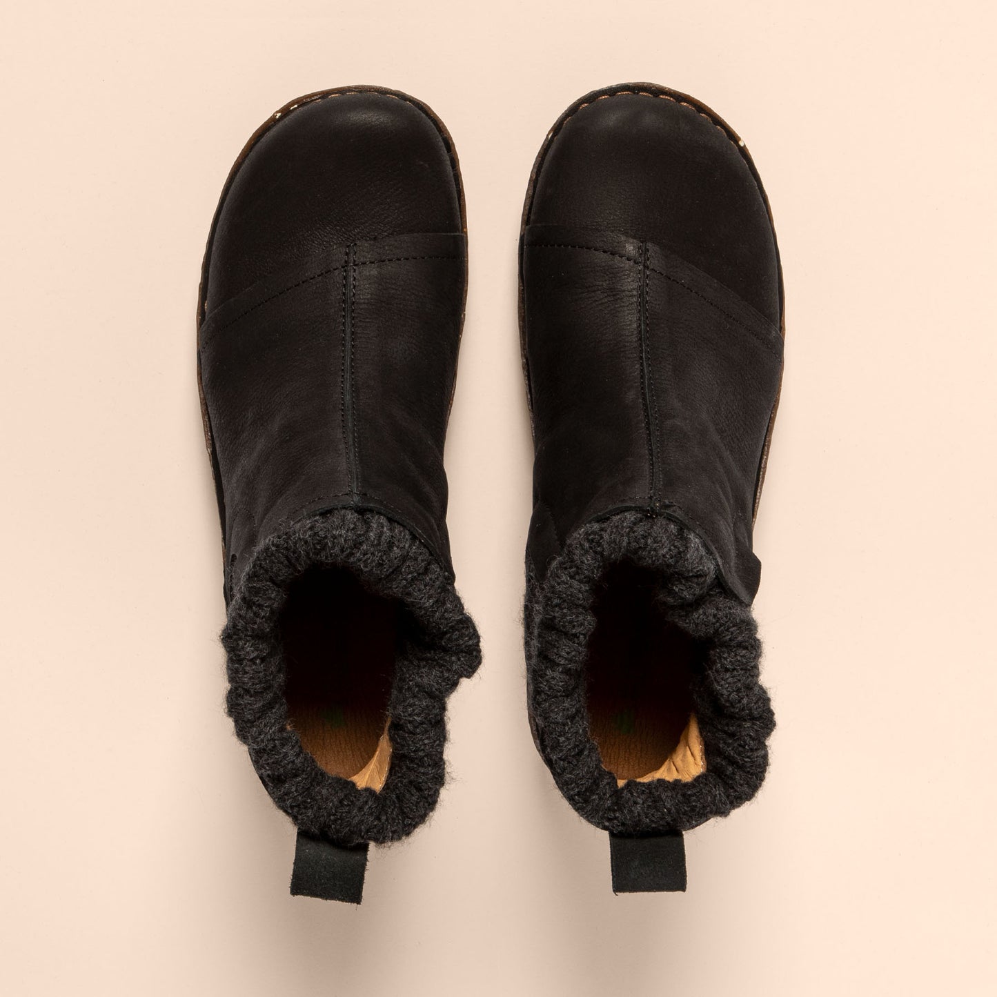 gid://shopify/Product/15700916273484_4