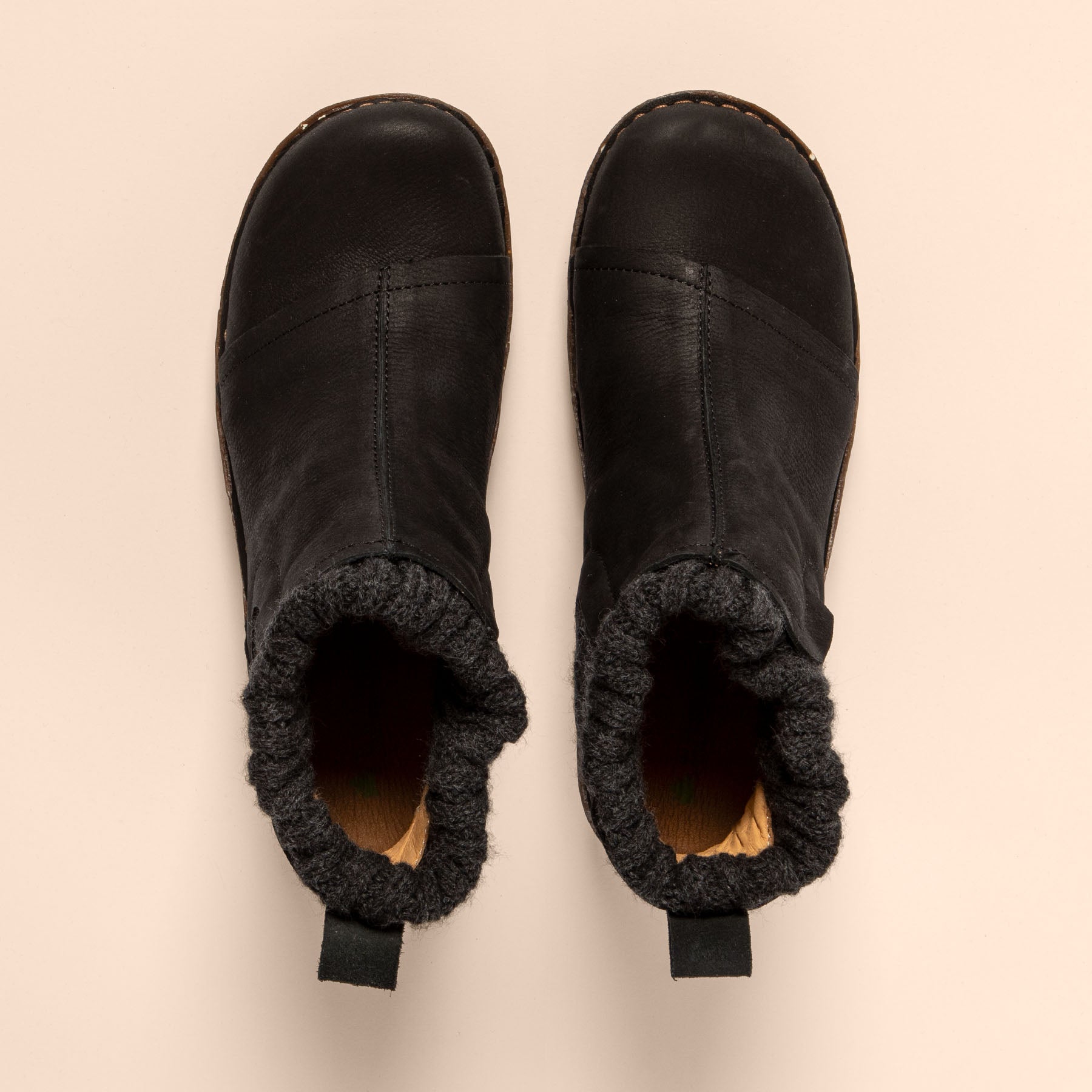 gid://shopify/Product/15700916273484_4