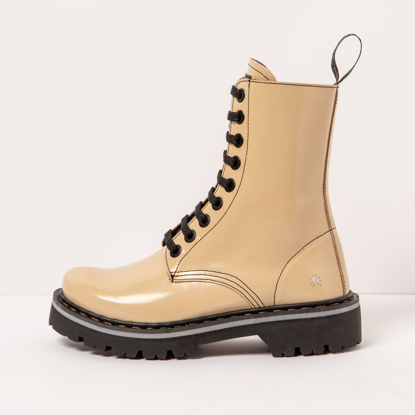 gid://shopify/Product/15693741228364_1
