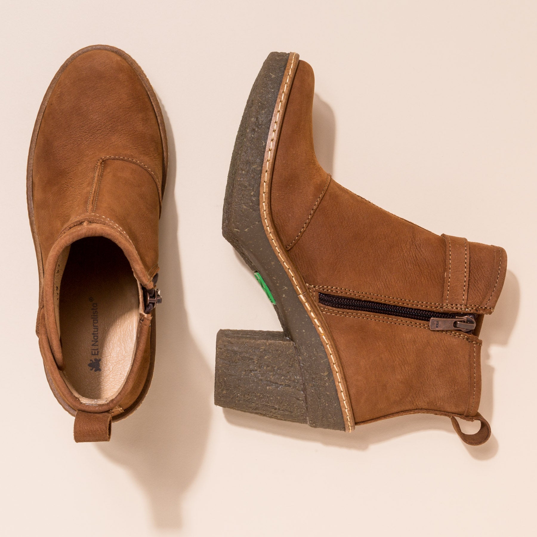 gid://shopify/Product/15699913703756_8