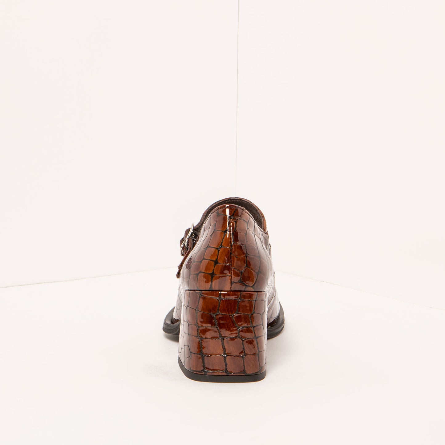 gid://shopify/Product/15694167376204_5