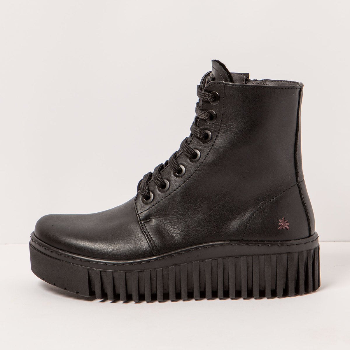 gid://shopify/Product/16172392808780_1