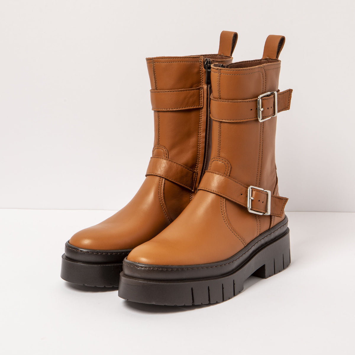 gid://shopify/Product/16171713298764_5