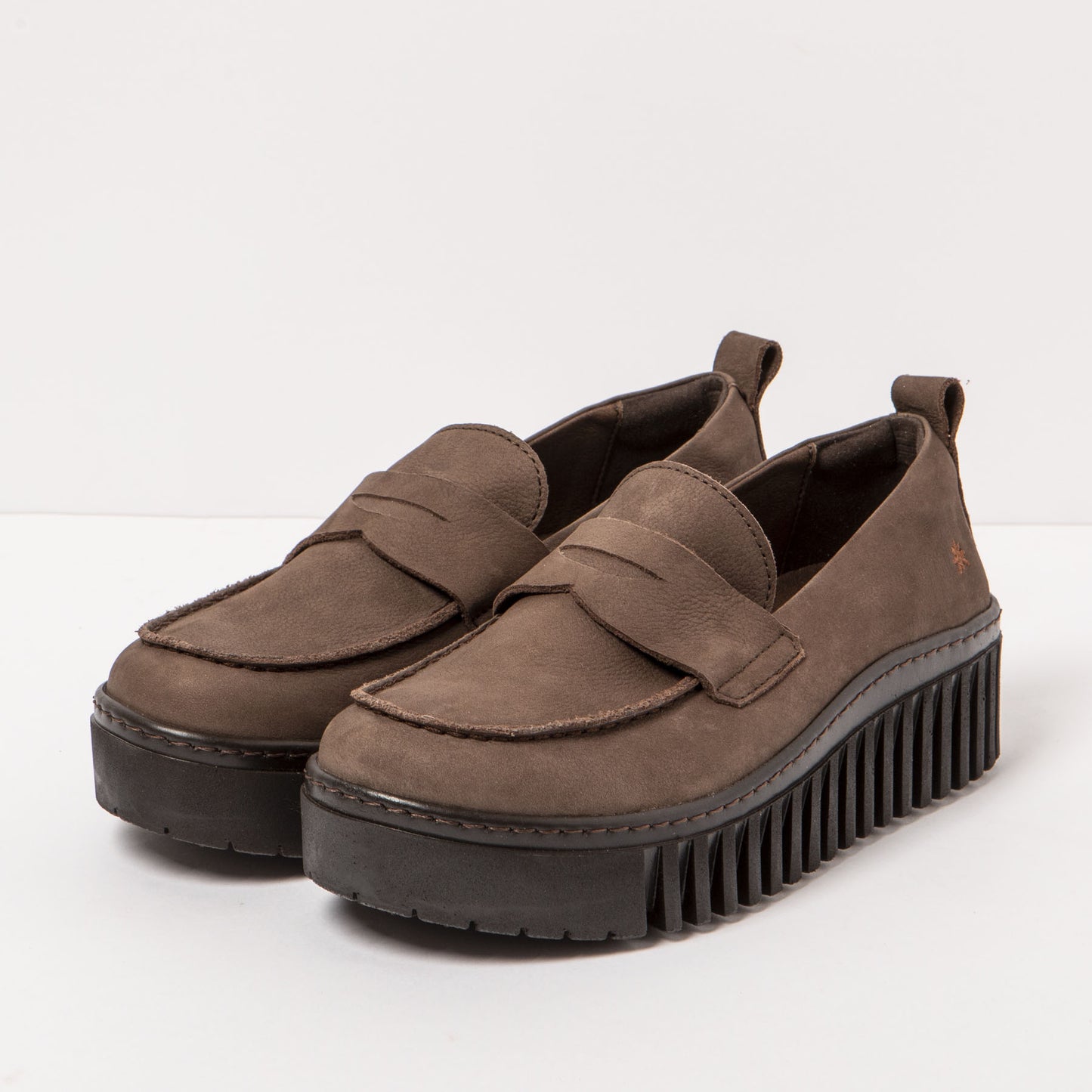 gid://shopify/Product/15785720021324_5