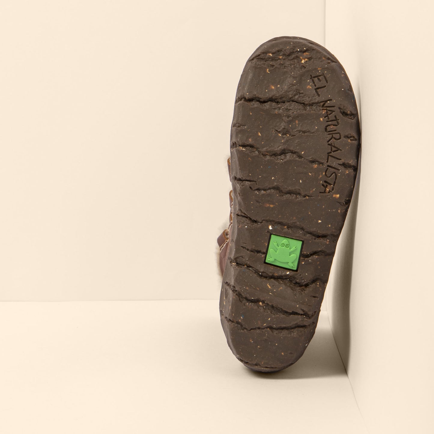gid://shopify/Product/15699965378892_6