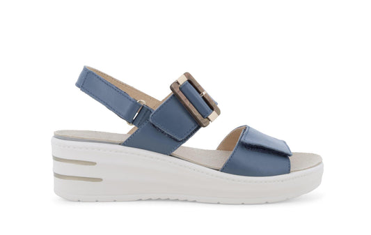 gid://shopify/Product/15686131220812_1