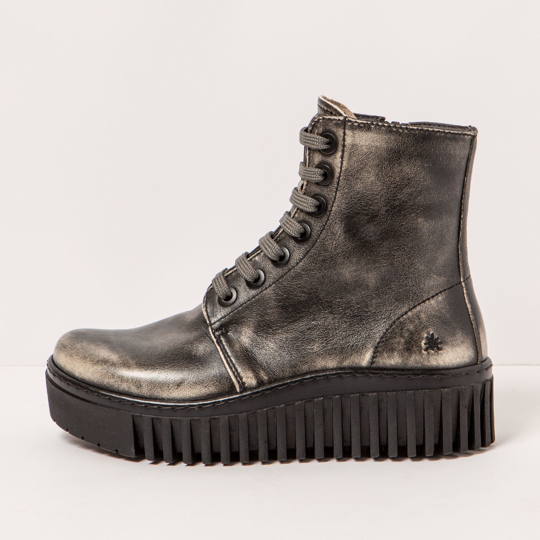 gid://shopify/Product/15694024573260_1