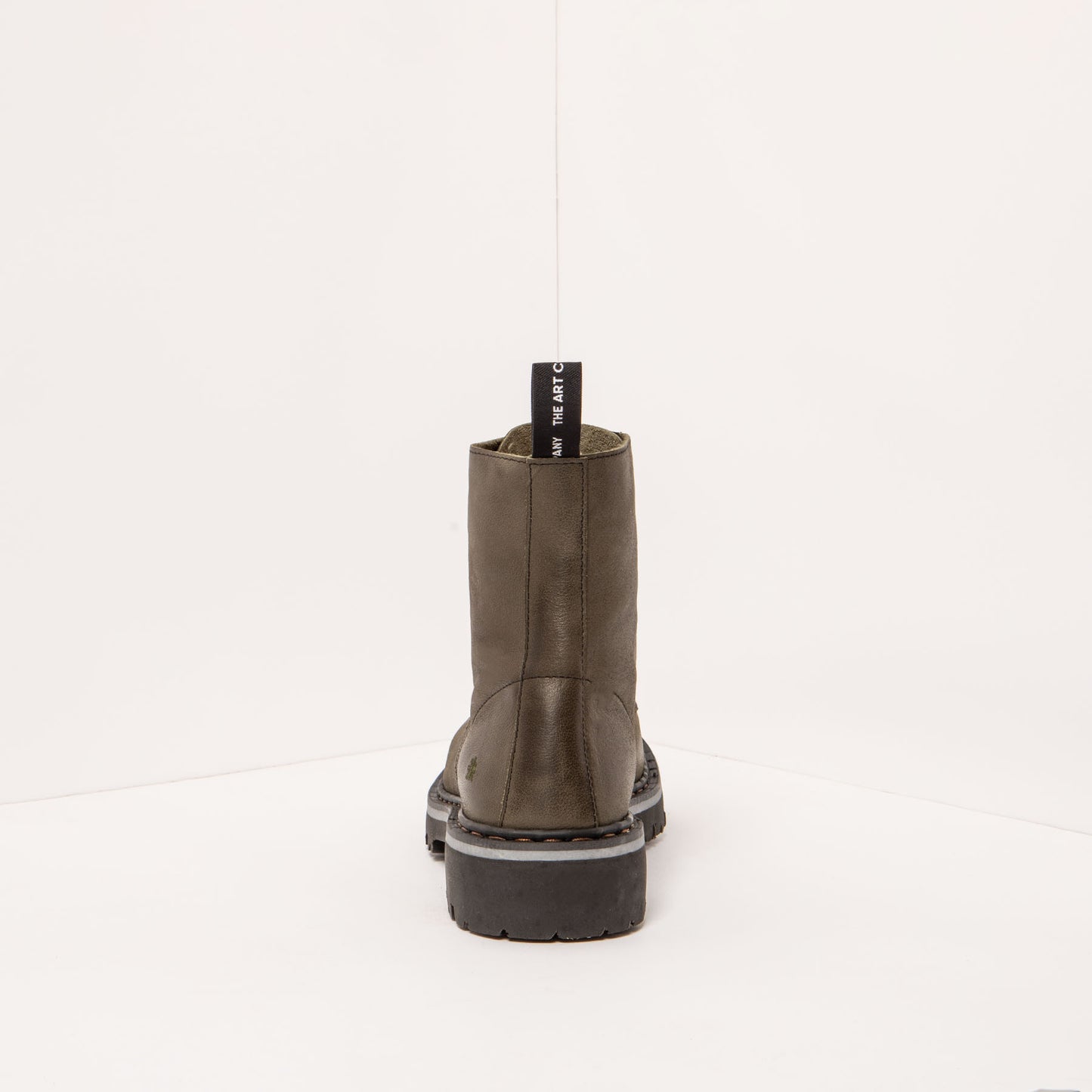 gid://shopify/Product/15693691486540_5