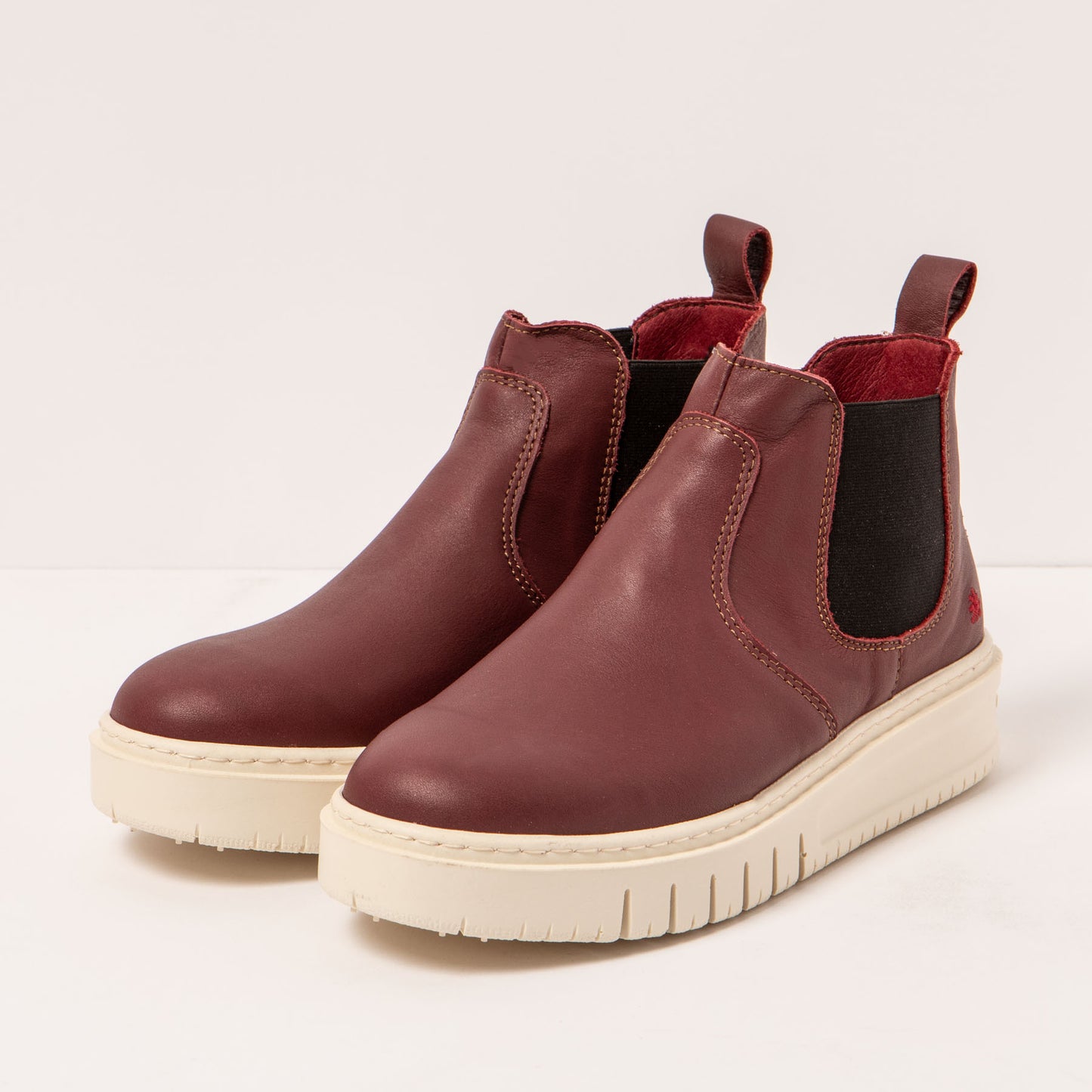 gid://shopify/Product/15694242611532_2
