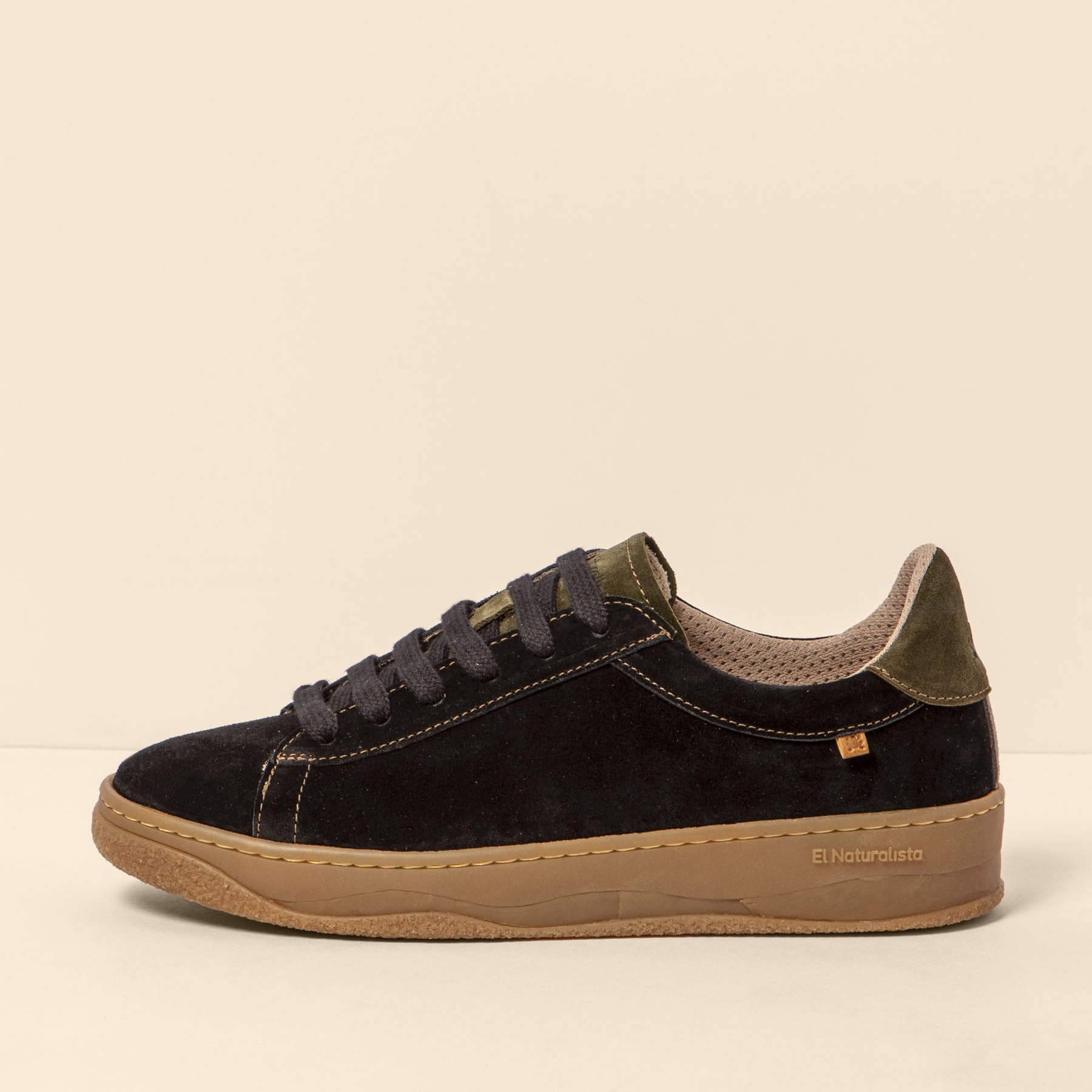 gid://shopify/Product/15700116930892_1