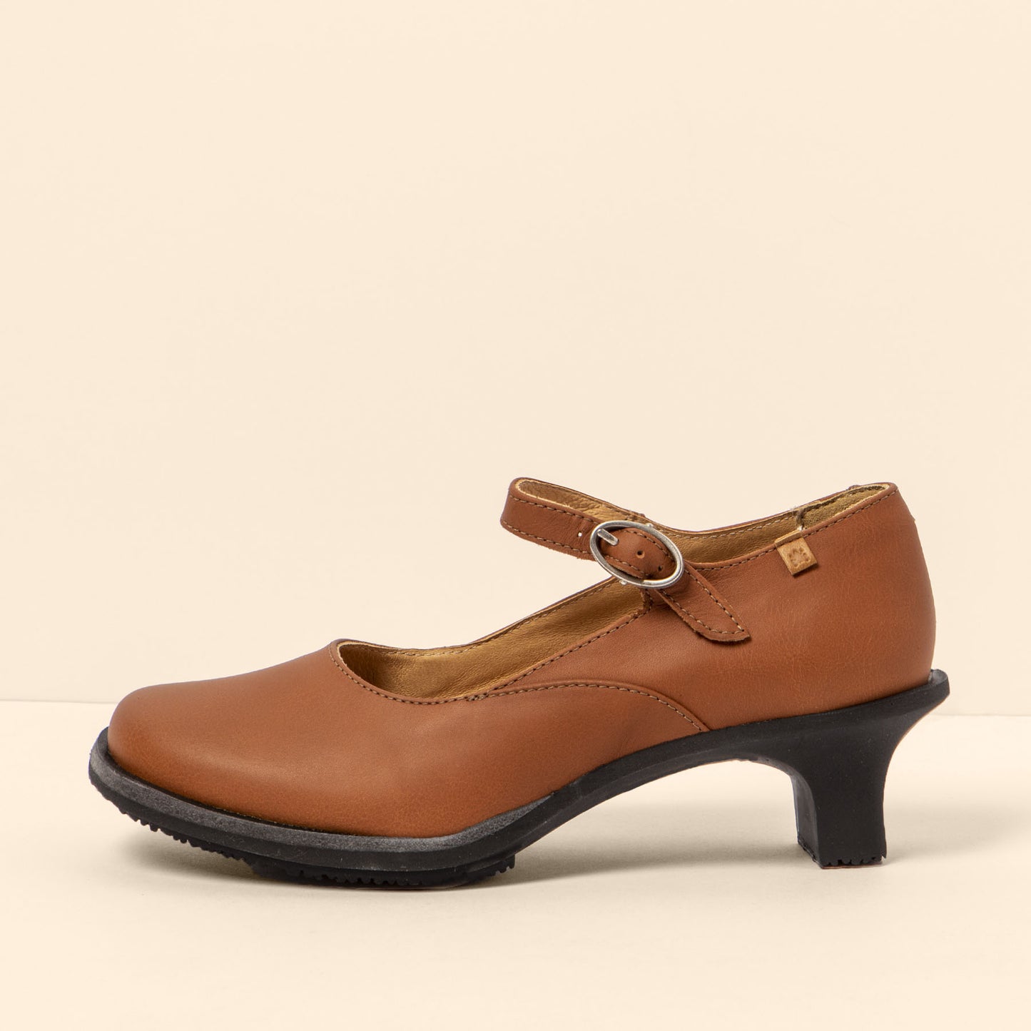 gid://shopify/Product/15700216676684_1