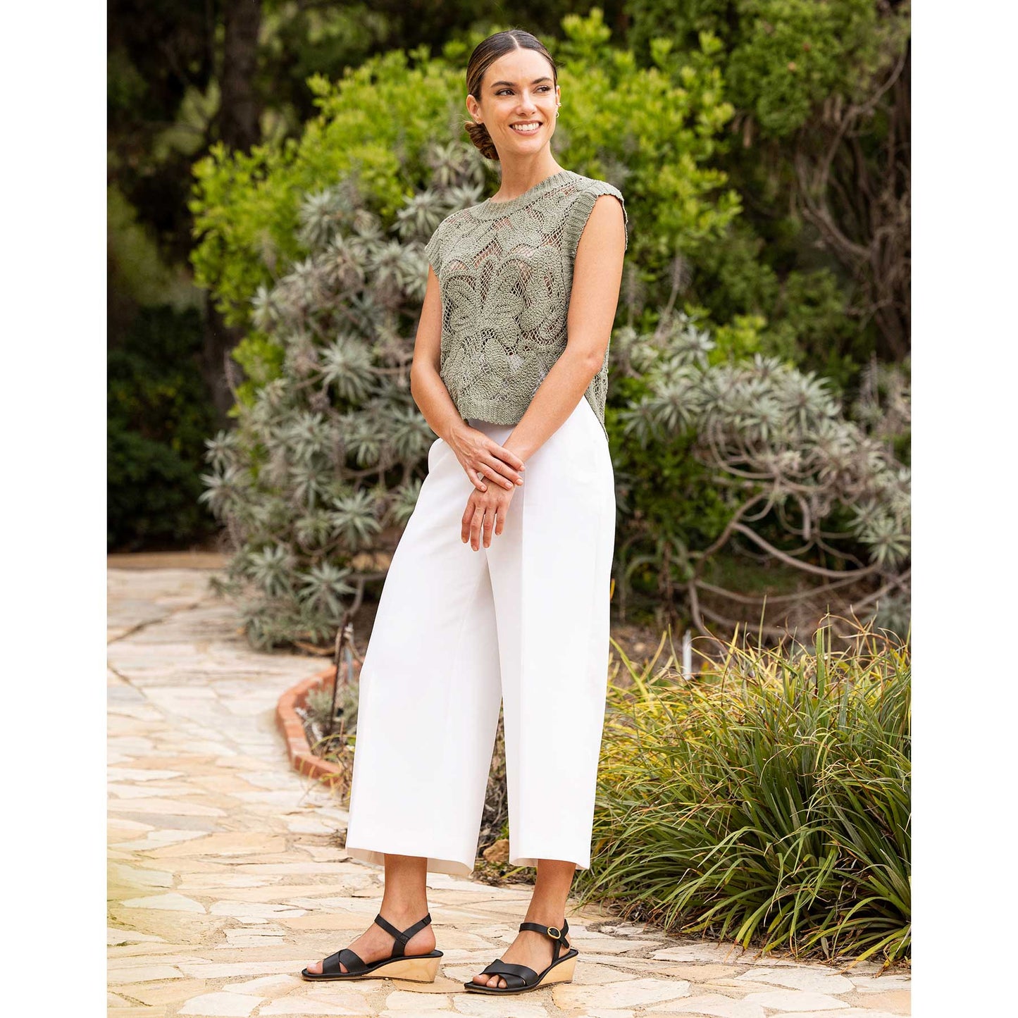 gid://shopify/Product/15700729168204_3