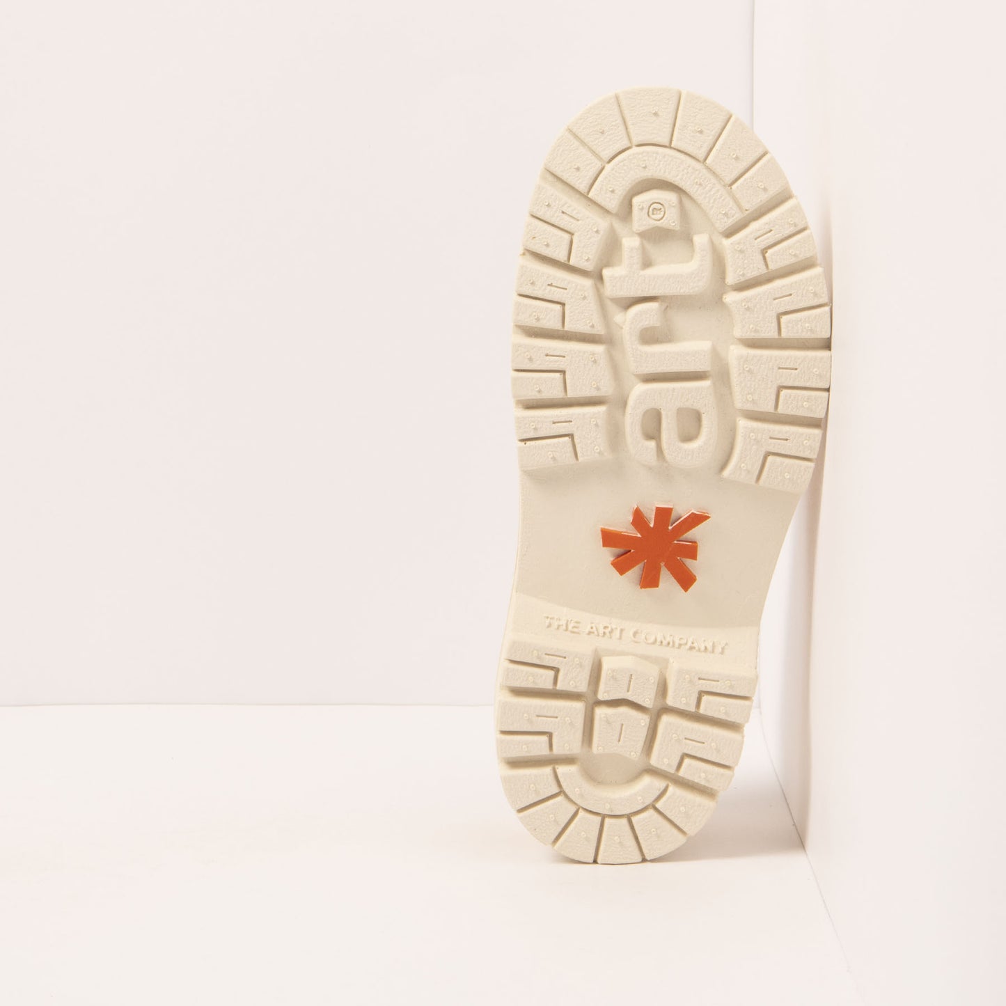 gid://shopify/Product/15693405552972_3