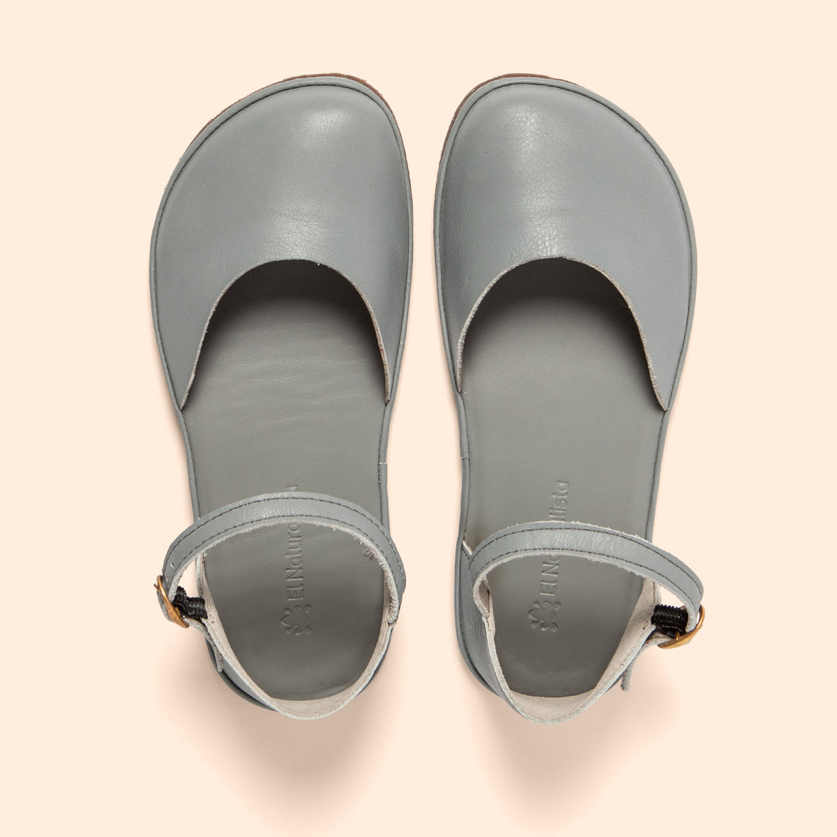gid://shopify/Product/16124717695308_4