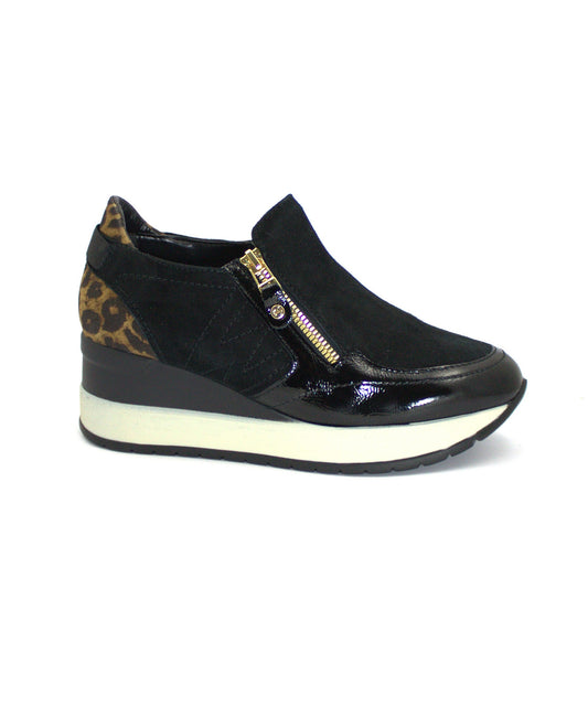 gid://shopify/Product/15740060336460_1