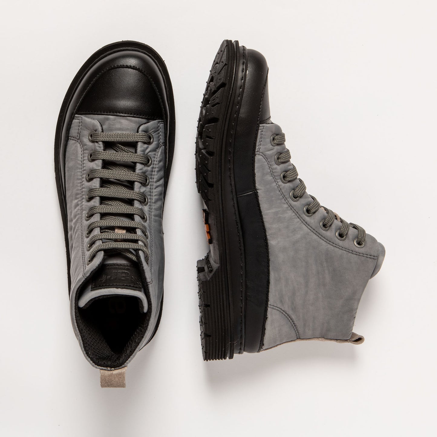 gid://shopify/Product/15694310637900_4