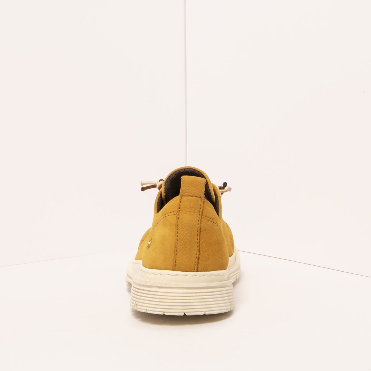 gid://shopify/Product/15693369737548_5