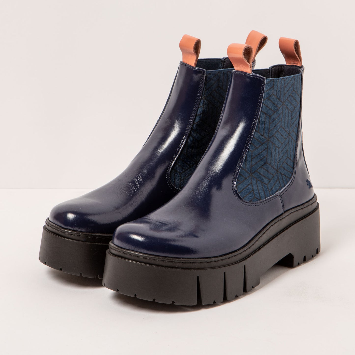 gid://shopify/Product/15694211711308_2