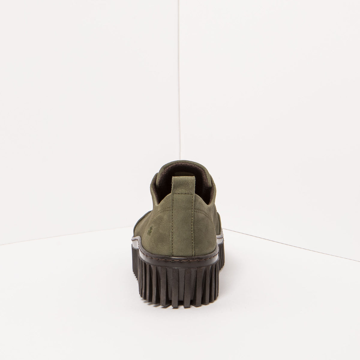 gid://shopify/Product/16171258904908_8