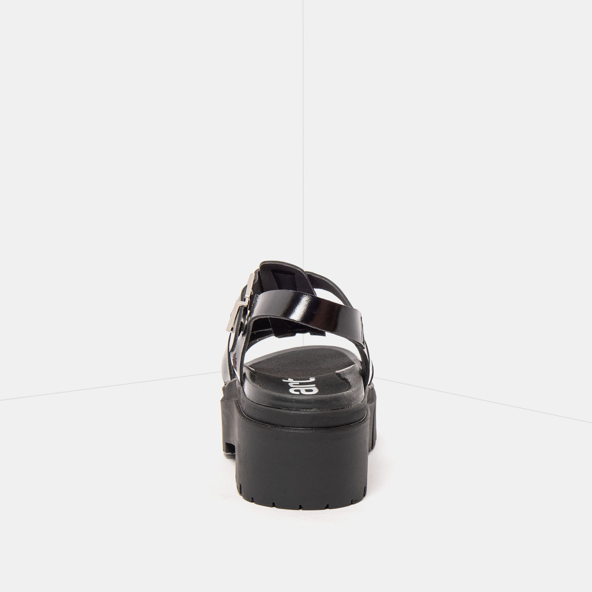 gid://shopify/Product/16173081690444_5