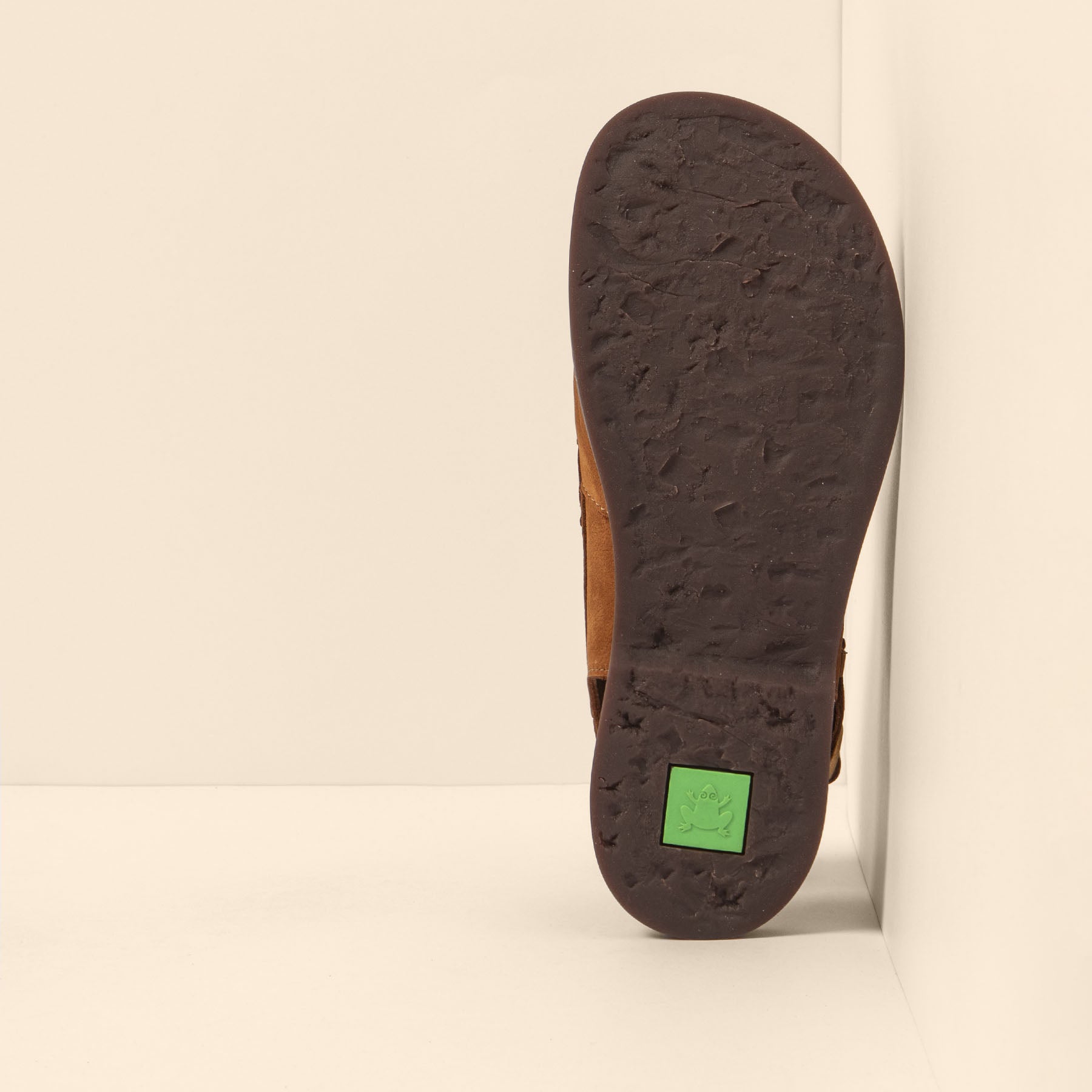 gid://shopify/Product/15700591280460_3