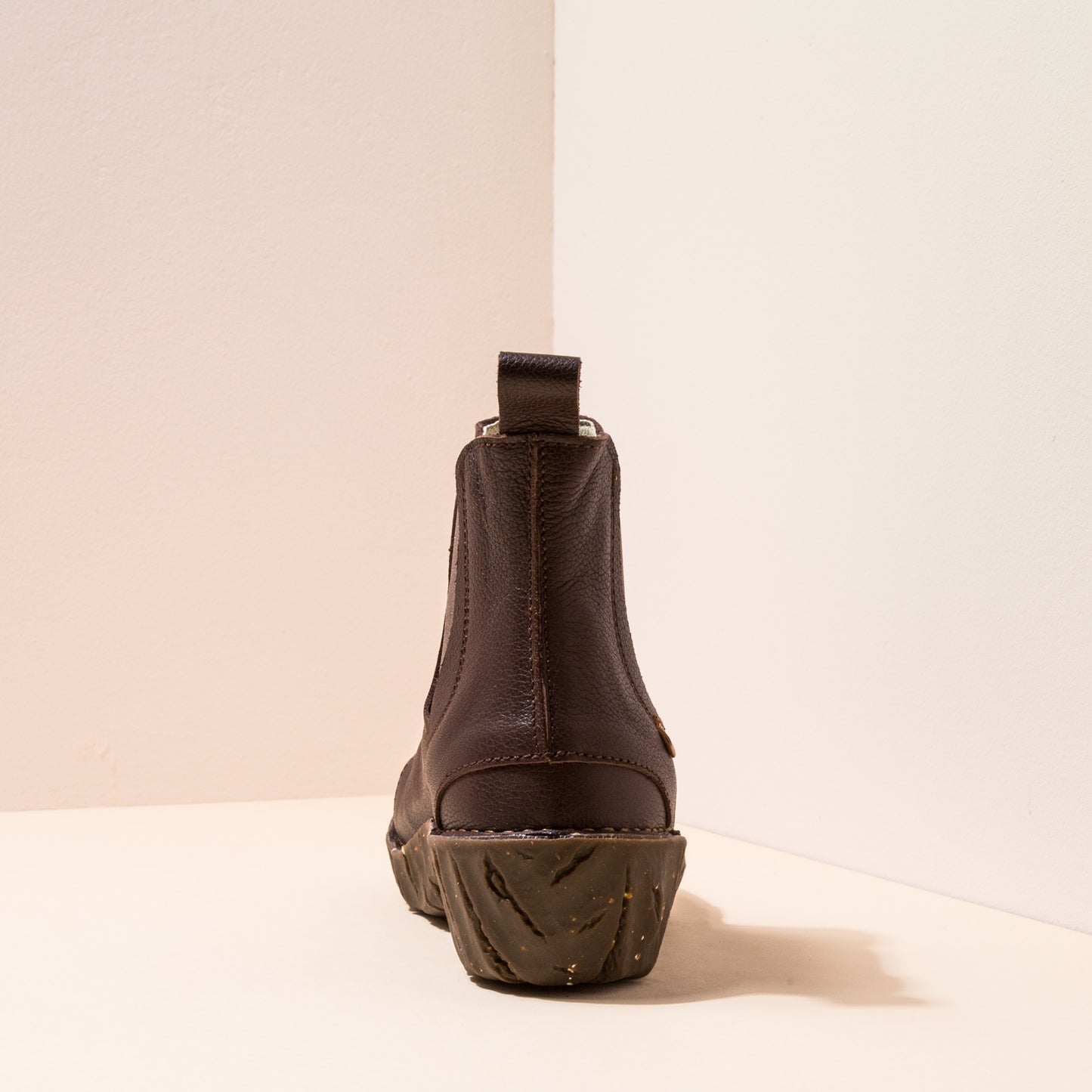gid://shopify/Product/15700217790796_9