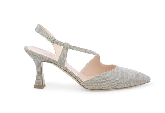 gid://shopify/Product/15685703532876_1
