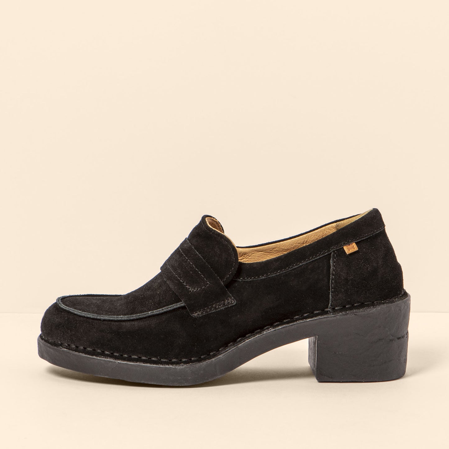 gid://shopify/Product/15700050510156_4