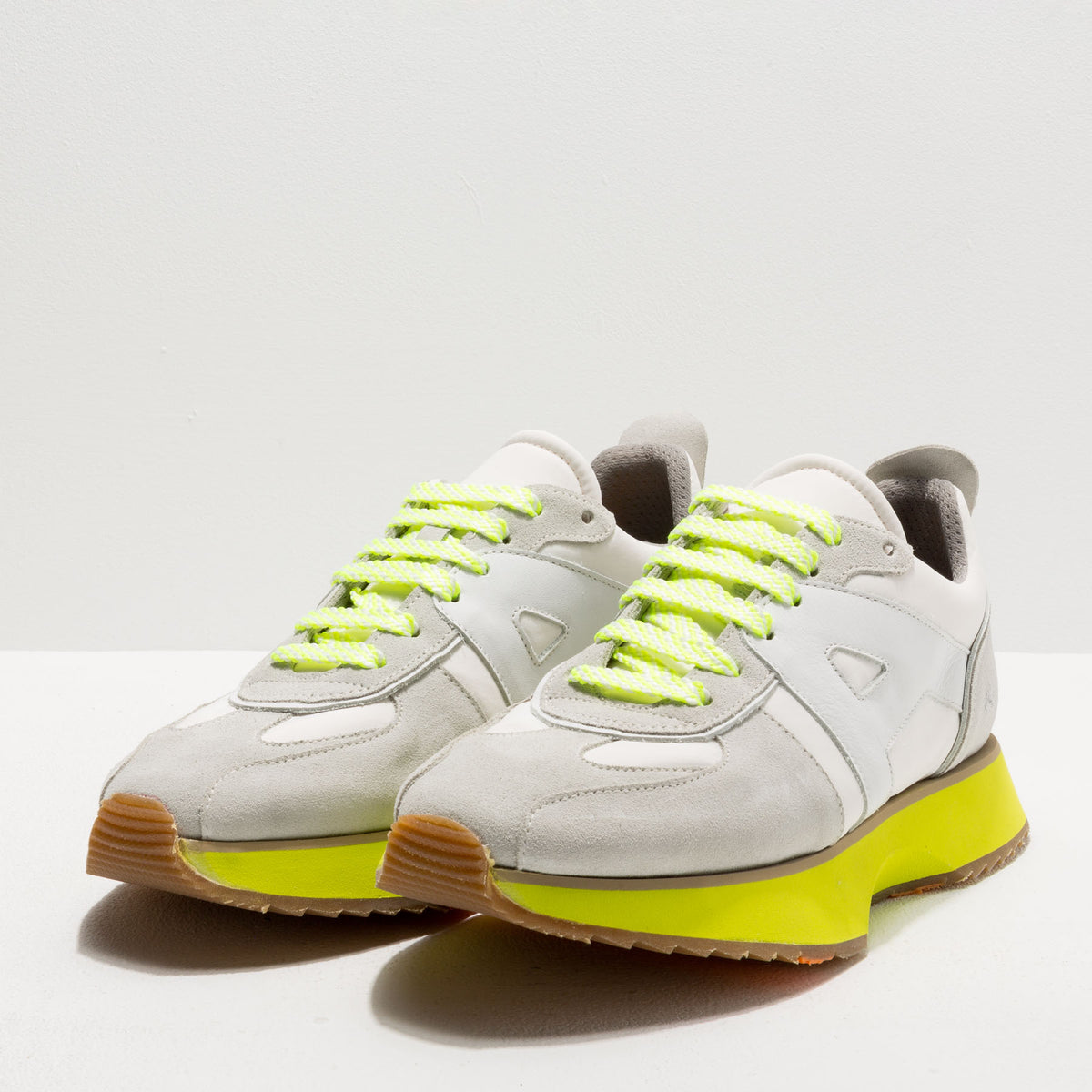 gid://shopify/Product/16171520524620_2
