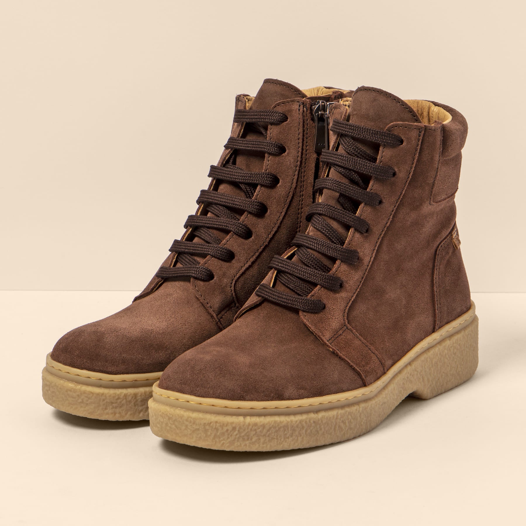 gid://shopify/Product/15700138295628_5