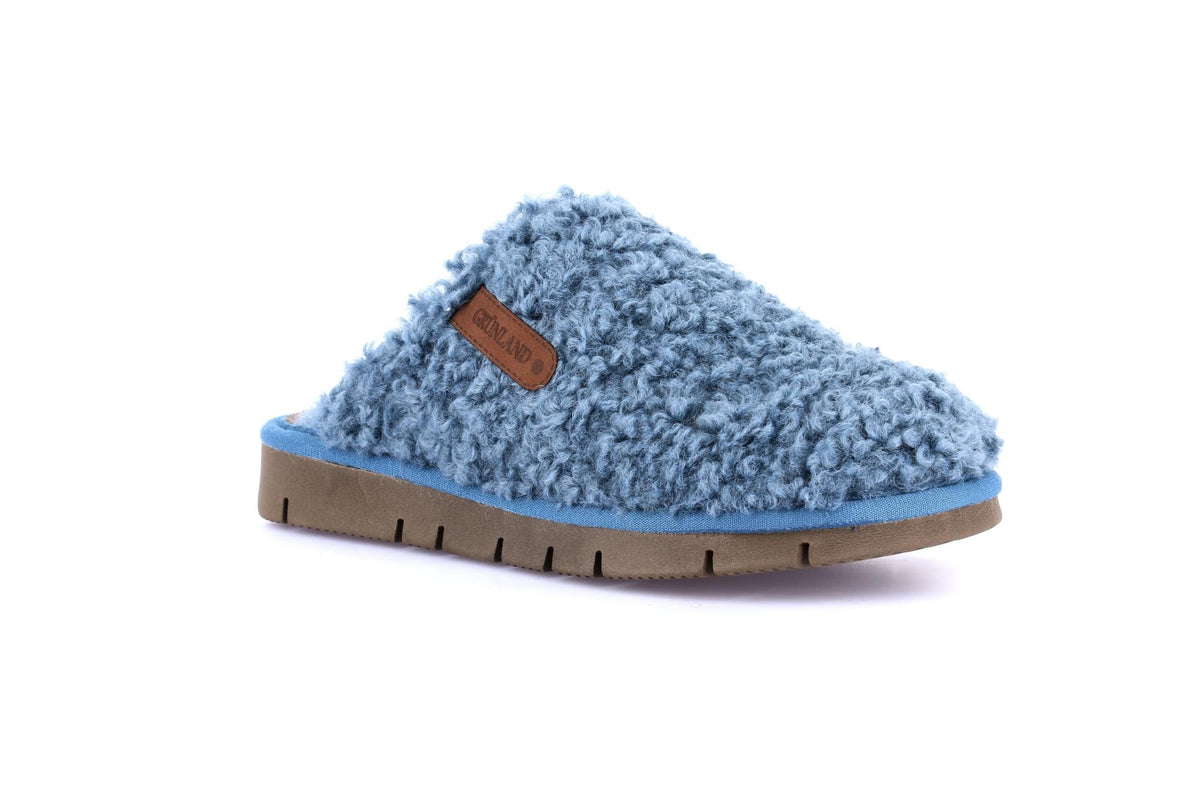 gid://shopify/Product/16106447733068_58821380997452