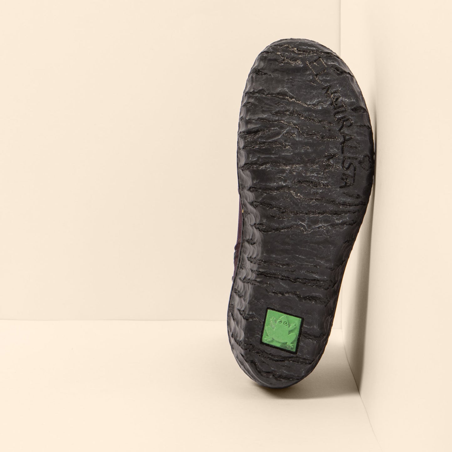 gid://shopify/Product/15699912393036_6