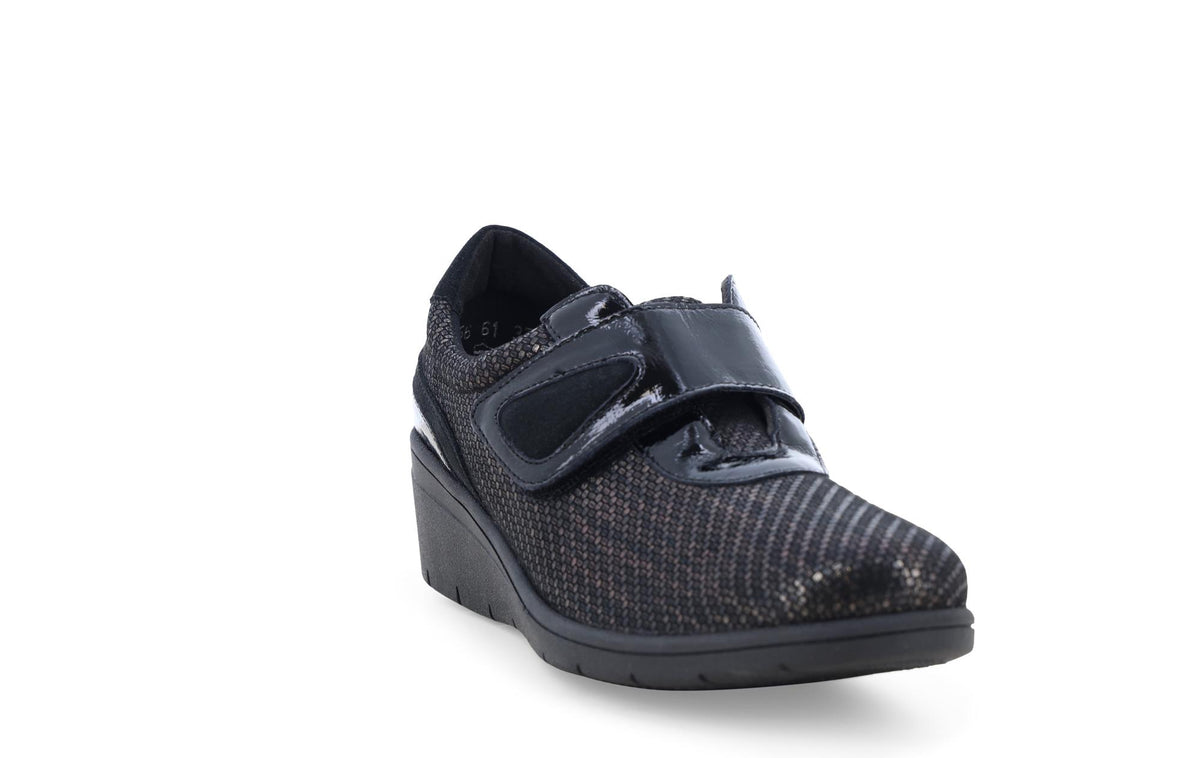 gid://shopify/Product/16118166487372_2