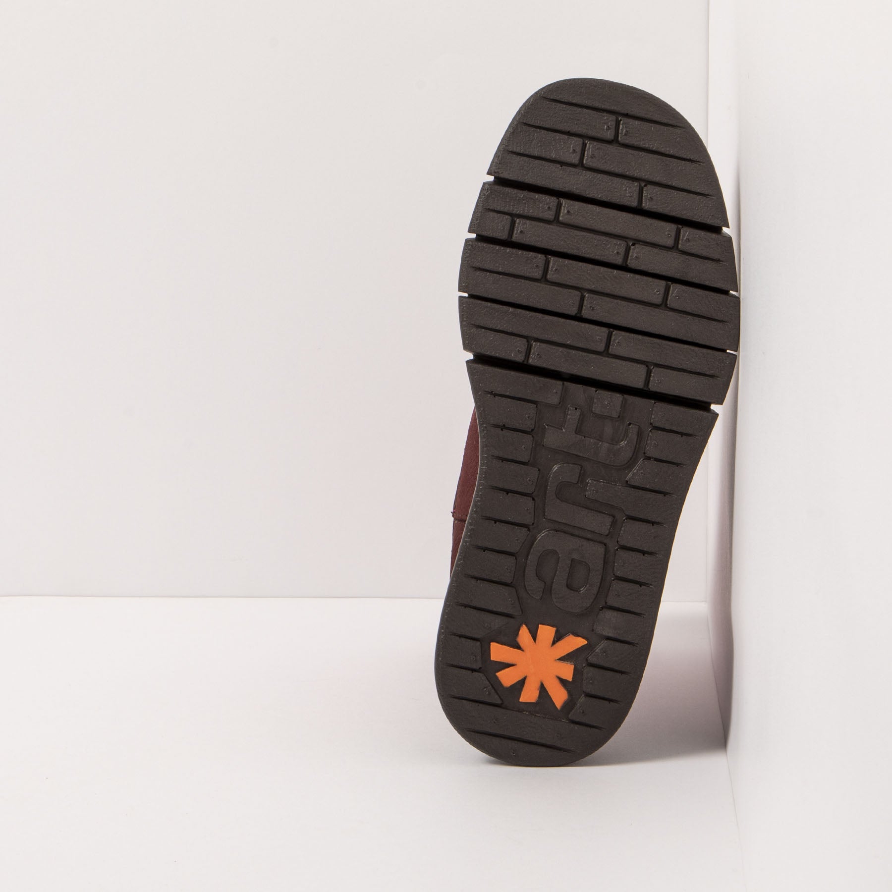 gid://shopify/Product/15785700032844_6