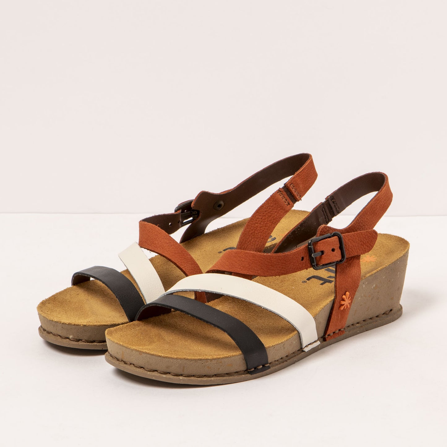 gid://shopify/Product/15693469909324_2