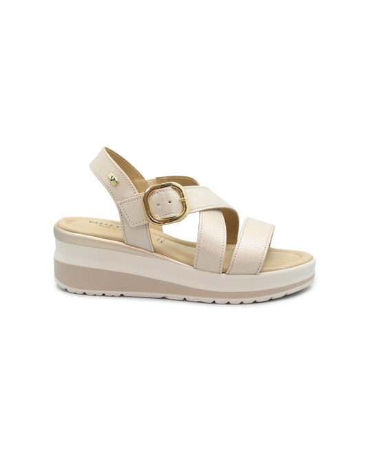 gid://shopify/Product/15738497663308_1