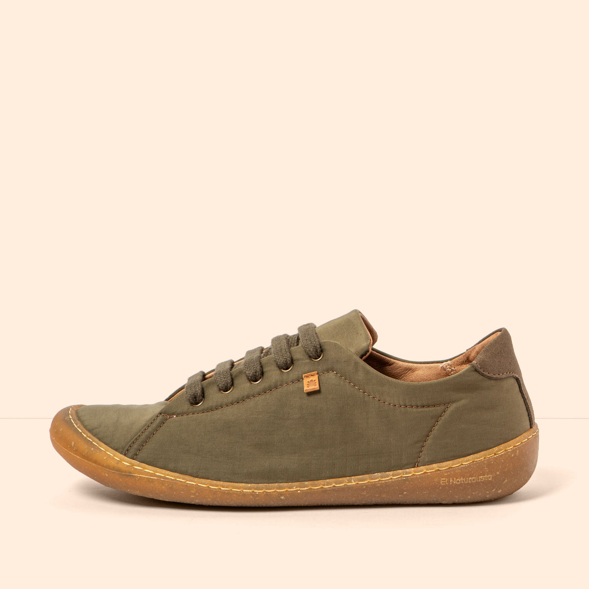 gid://shopify/Product/16124734800204_1