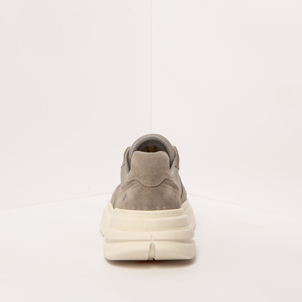 gid://shopify/Product/16171403706700_8
