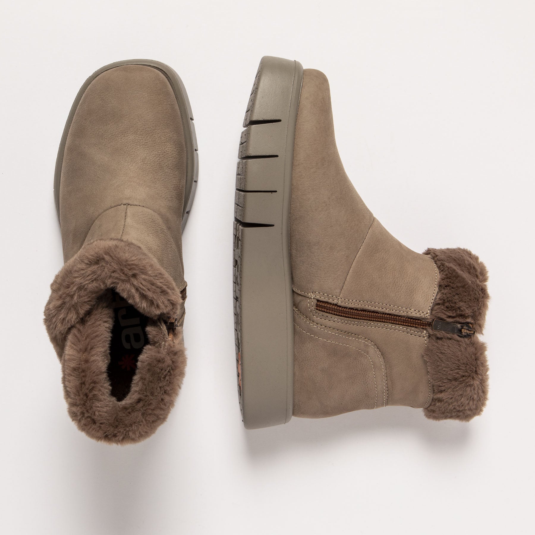 gid://shopify/Product/15785700393292_7
