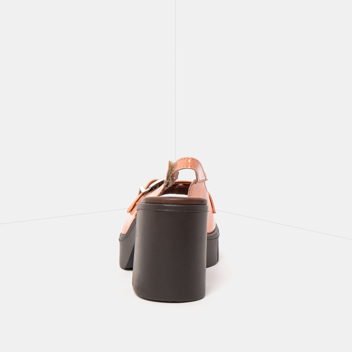 gid://shopify/Product/16173034504524_5