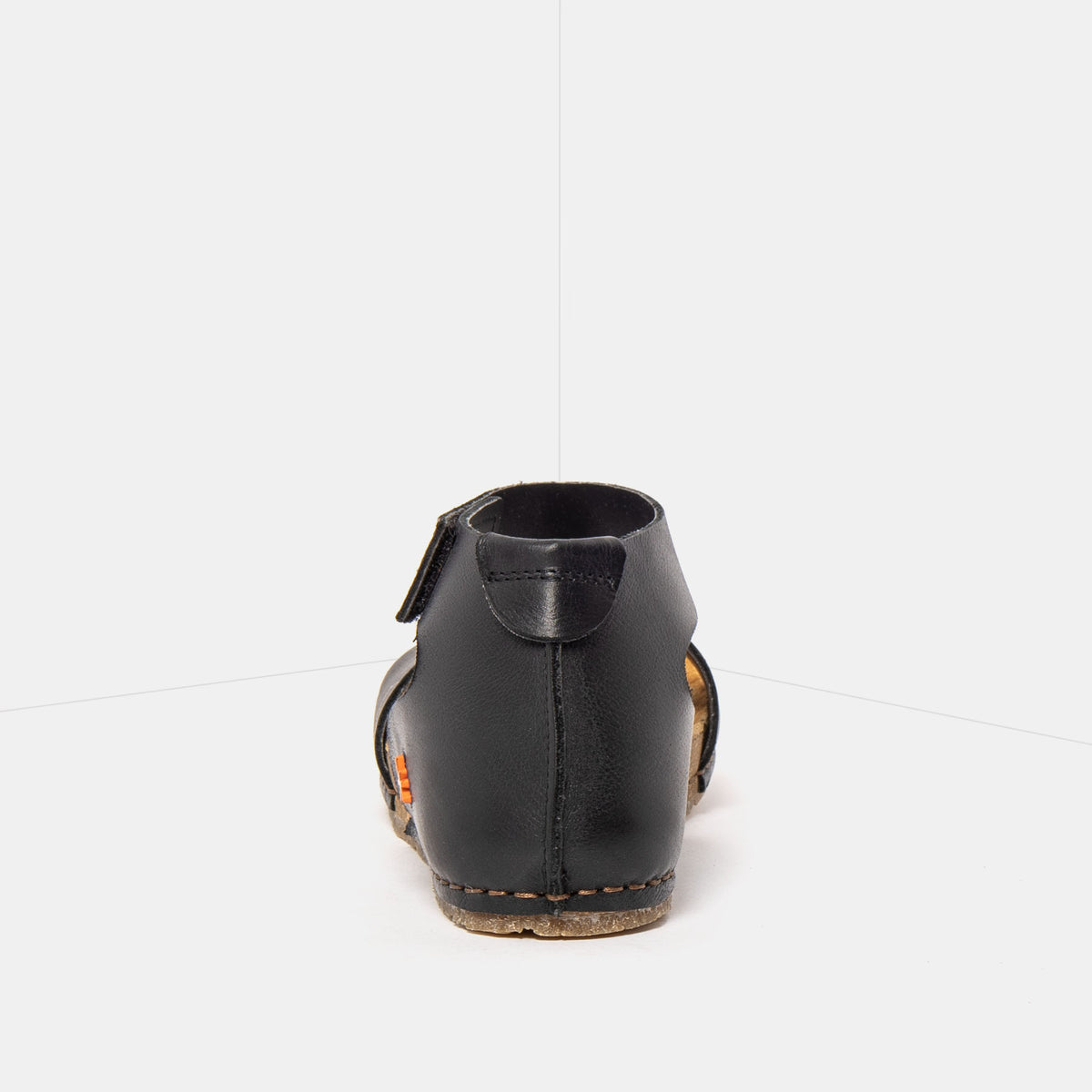 gid://shopify/Product/16172841009484_5